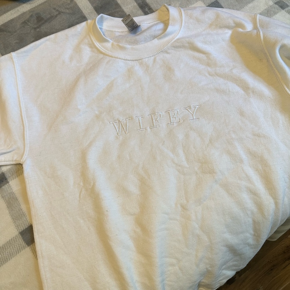 Wifey Crewneck